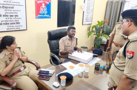 पुलिस उपमहानिरीक्षक चित्रकूट धाम,परिक्षेत्र बांदा राजेश एस0 द्वारा थाना राठ का किया गया निरीक्षण…।।
