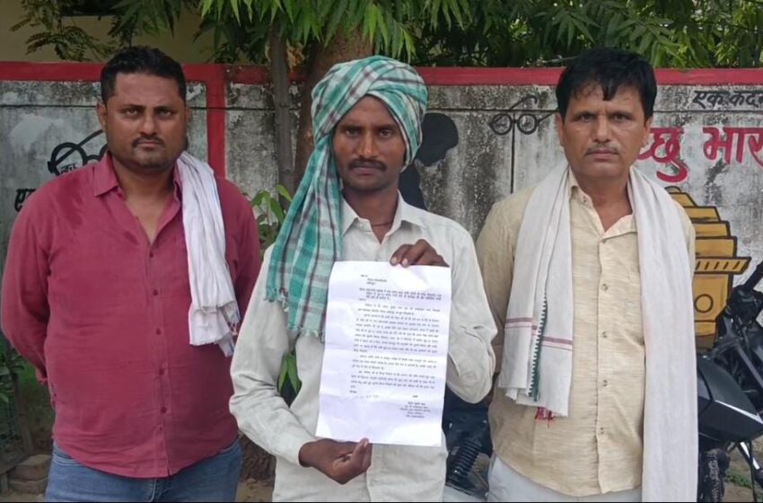  बिदोखर मेंदनी गांव के प्रधान पर लगे पीएम आवास के नाम पर धन उगाही के आरोप…।।