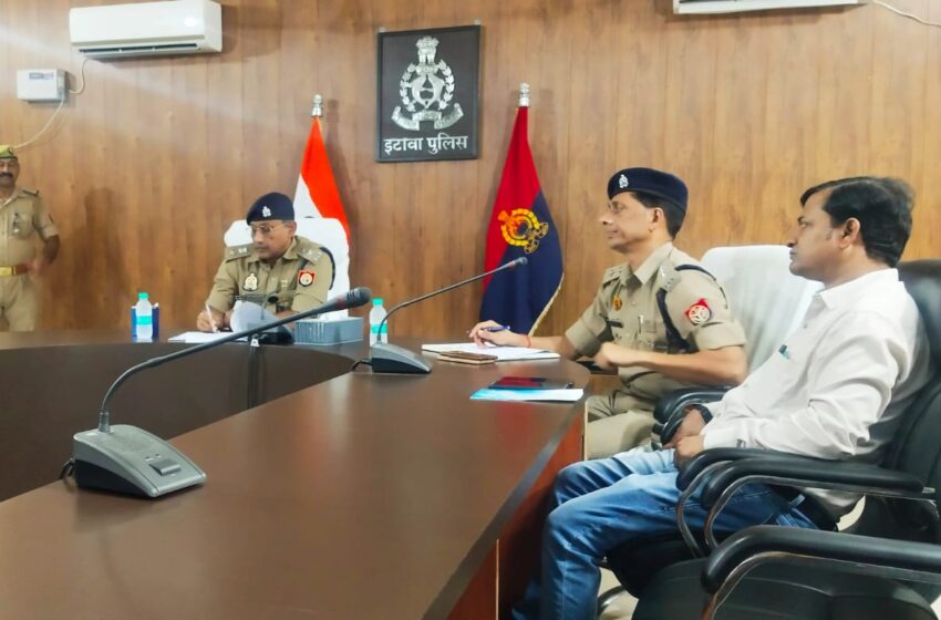  इटावा: व्यापारी सुरक्षा प्रकोष्ठ की बैठक में उठे सड़क सुरक्षा, मंडी परिसर की सफाई और सुरक्षा व्यवस्था के मुद्दे
