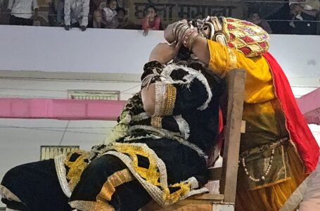 जसवंतनगर की विश्व प्रसिद्ध रामलीला में दुर्मुख वध कुम्भकर्ण वध
